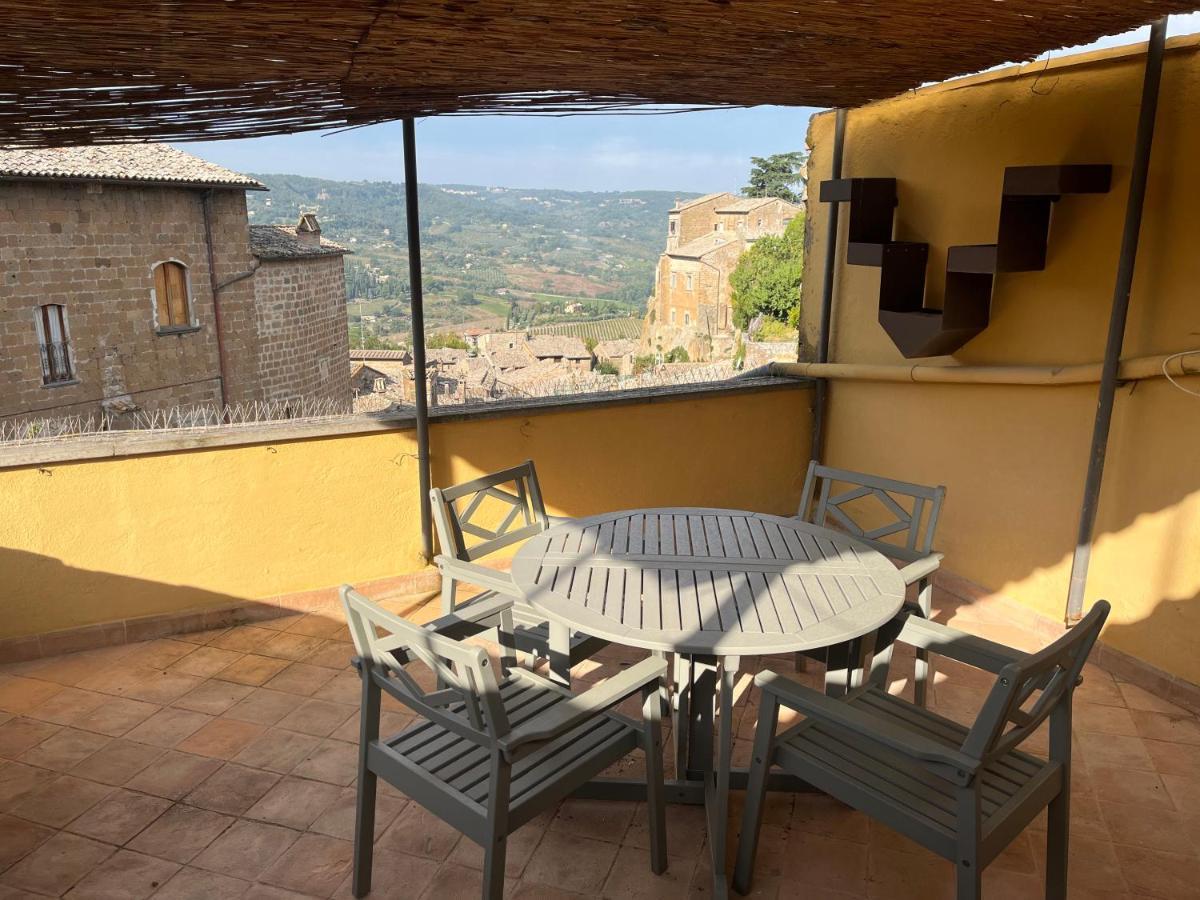 Appartamento Con Terrazzo Orvieto Eksteriør billede